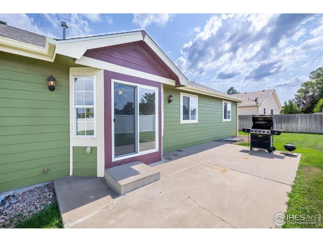 Photo of 2409 Dock Dr