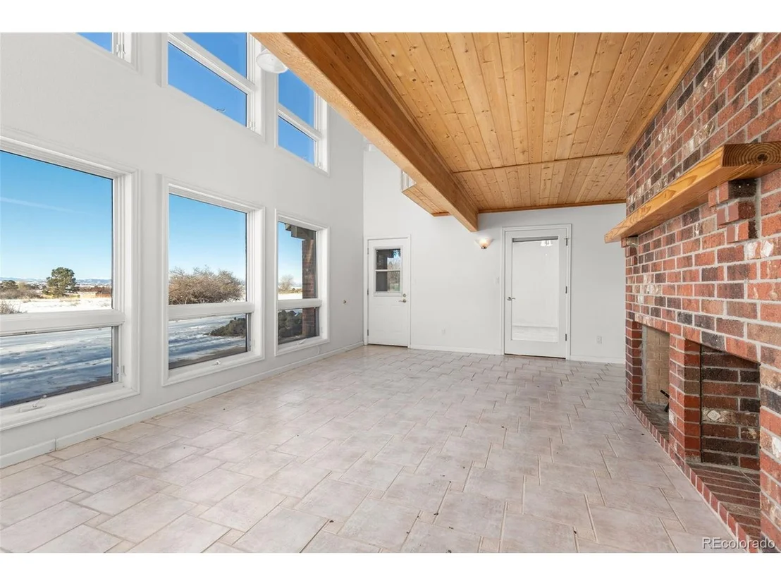 Photo of 6017 Thunder Hill Rd