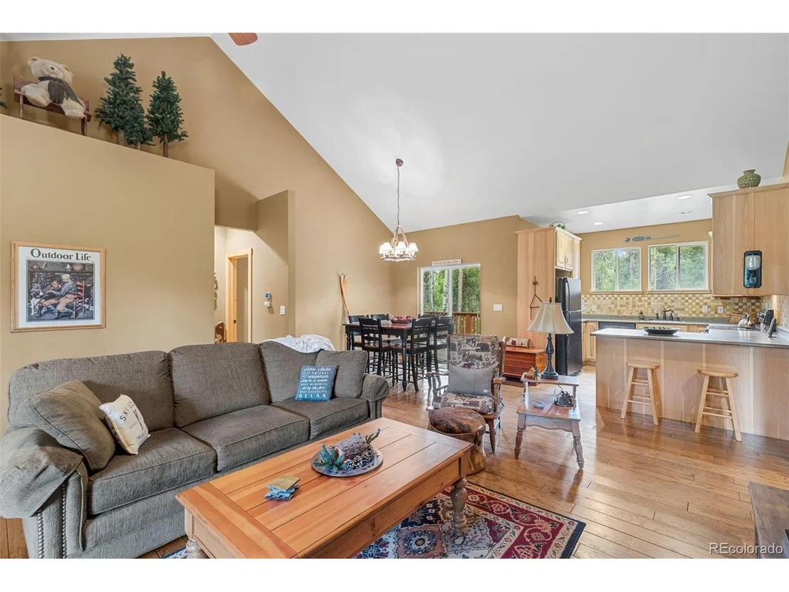 Photo of 1224 Circle 73