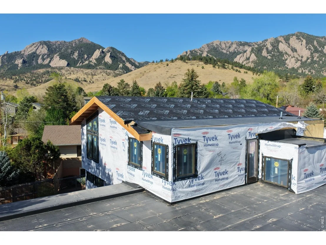 Photo of 2275 Hillsdale Cir