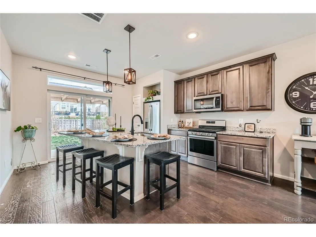 Photo of 26199 E Maple Dr