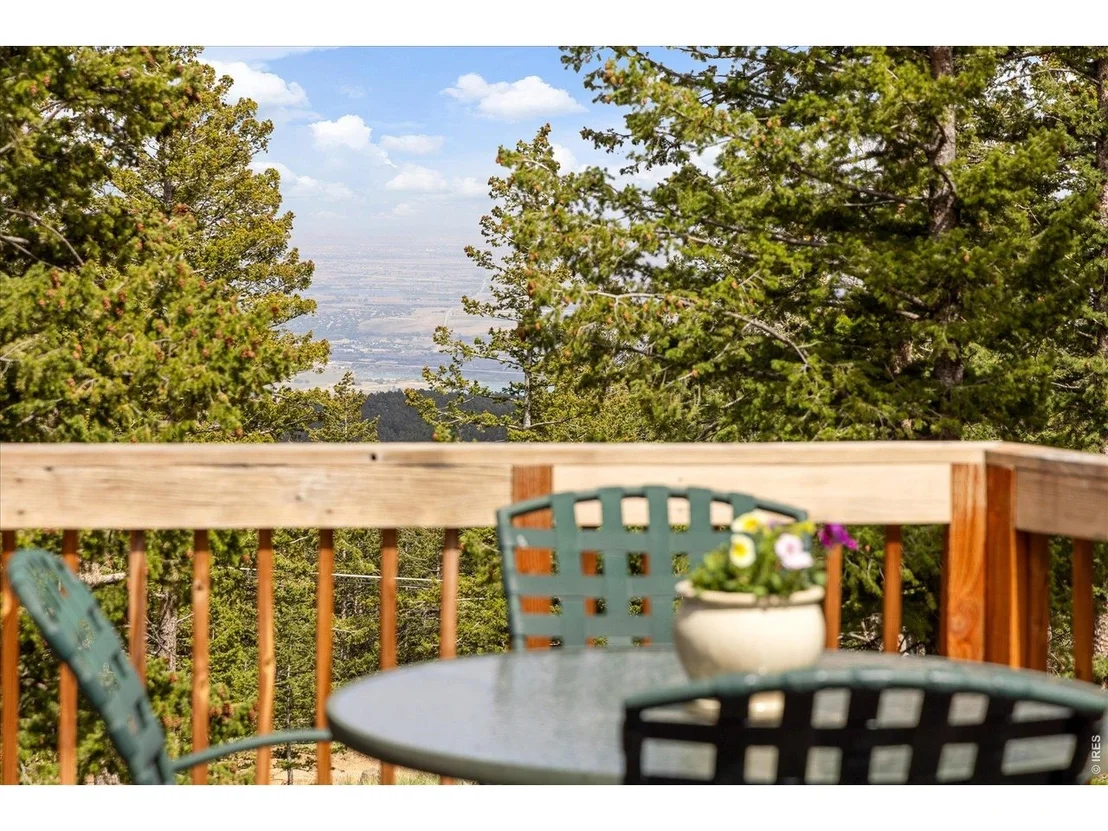 Photo of 124 Deer Trail Cir