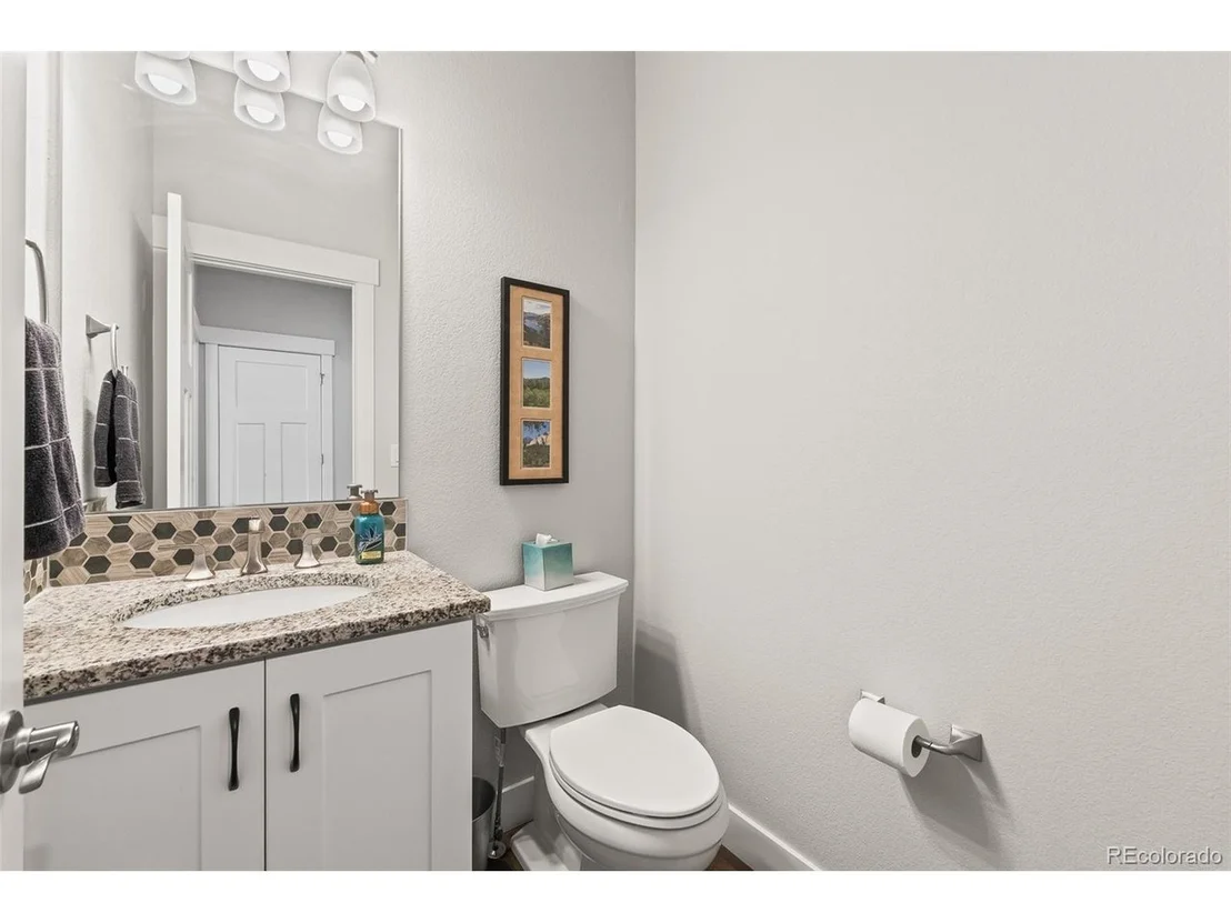 Photo of 401 Cascade Ct