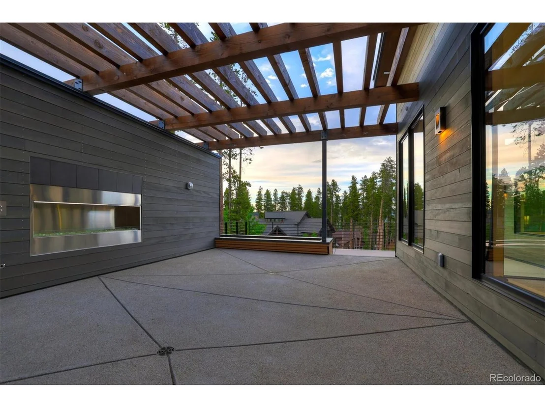 Photo of 27 Boulder Cir