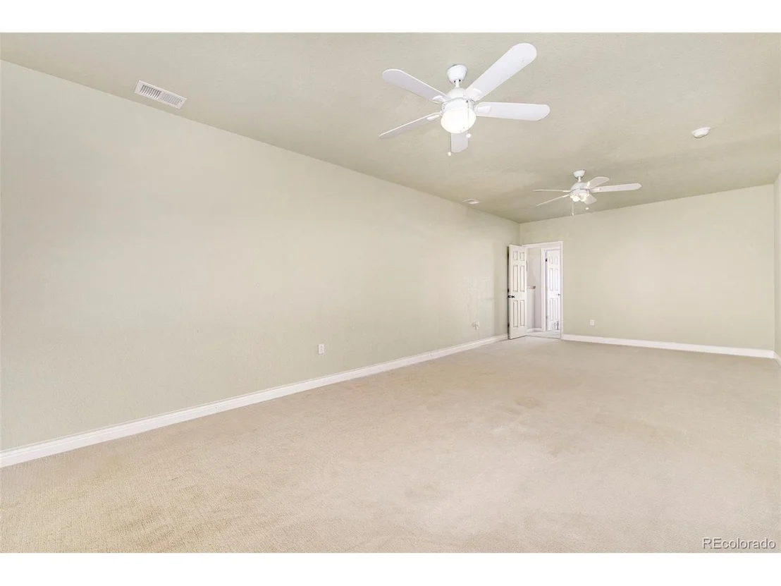 Photo of 7150 Sunset Ave