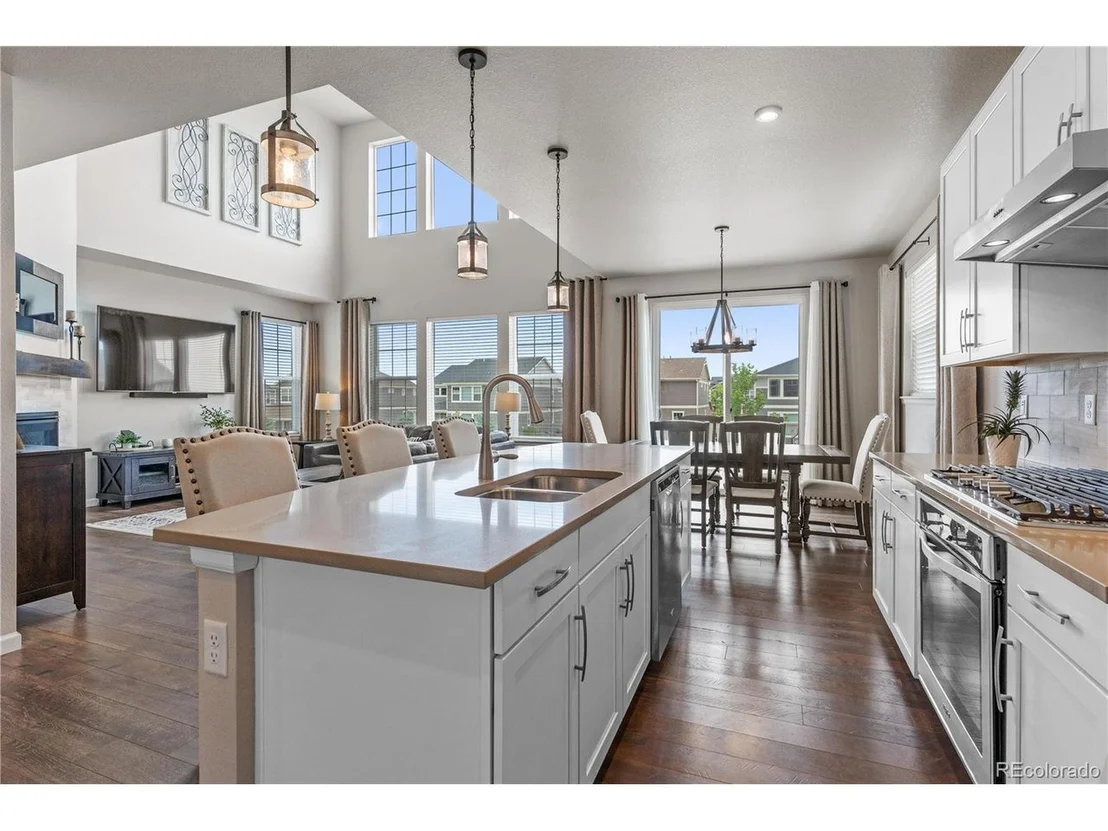 Photo of 23939 E Narrowleaf Pl