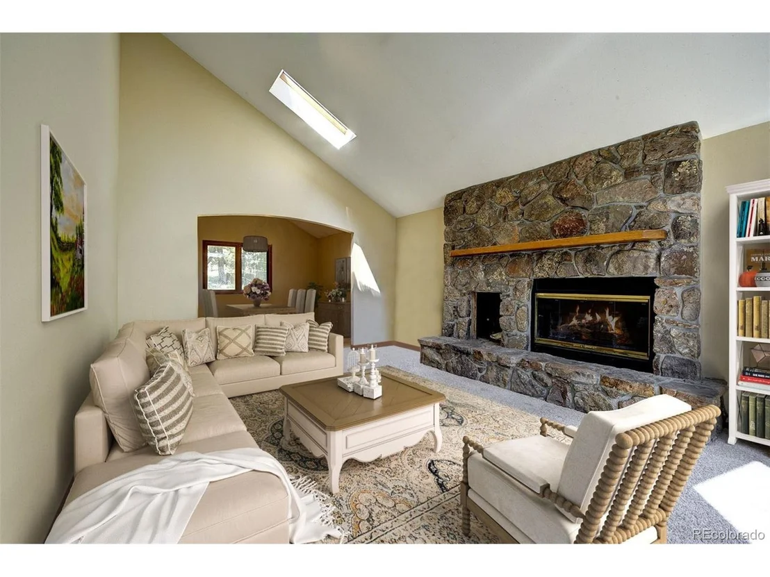 Photo of 8917 Surrey Dr