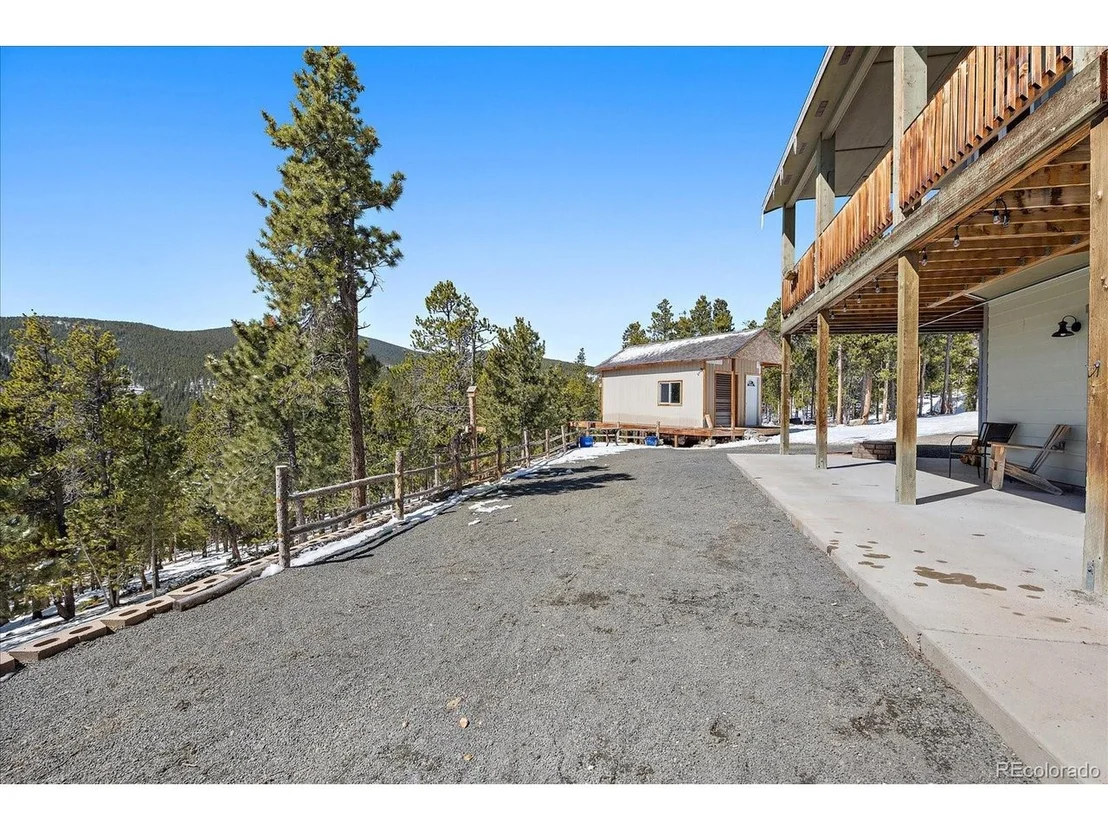 Photo of 286 Chieftain Rd