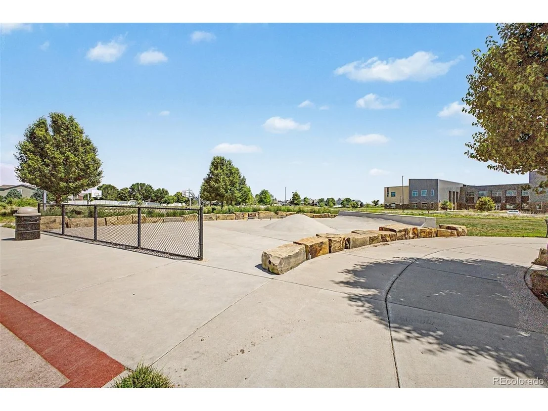 Photo of 652 Sundance Dr