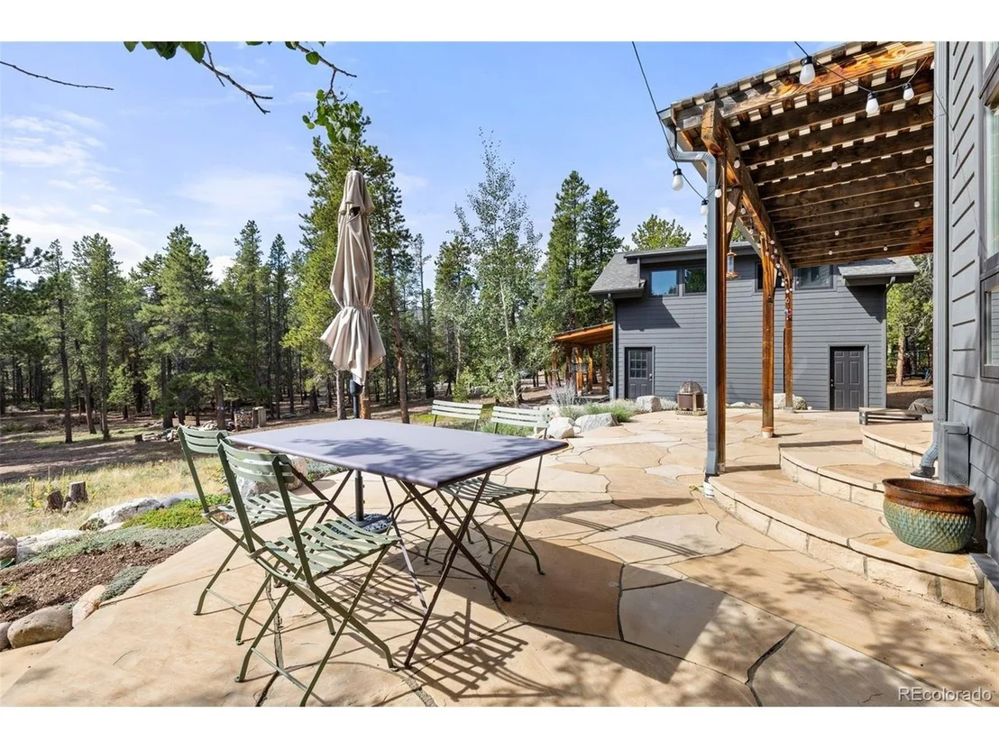 Photo of 25 Shoshoni Way