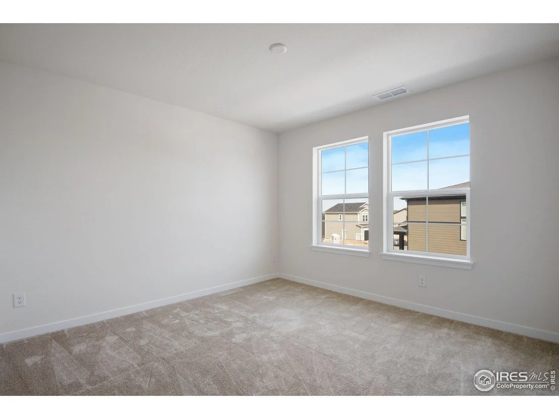Photo of 153 Mohawk Cir