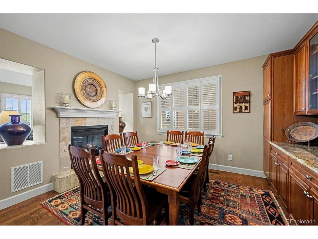 Photo of 4491 Valleybrook Dr