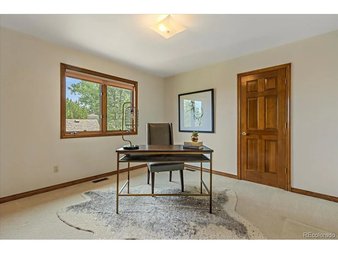 Photo of 35 Skyline Dr