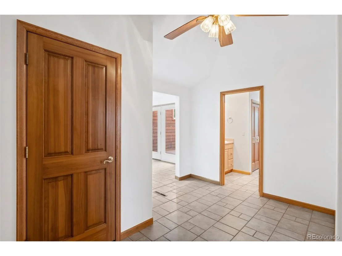 Photo of 1661 Old Stagecoach Rd