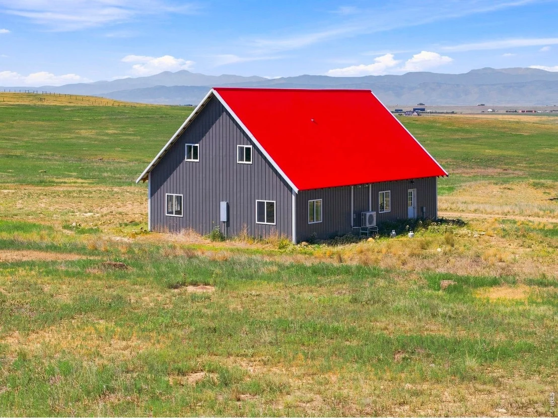Photo of 52990 County Road 17