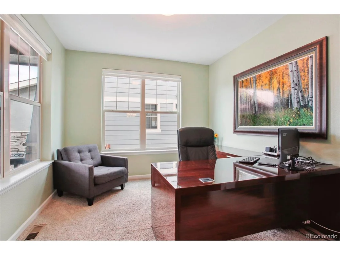 Photo of 8690 Zircon Way
