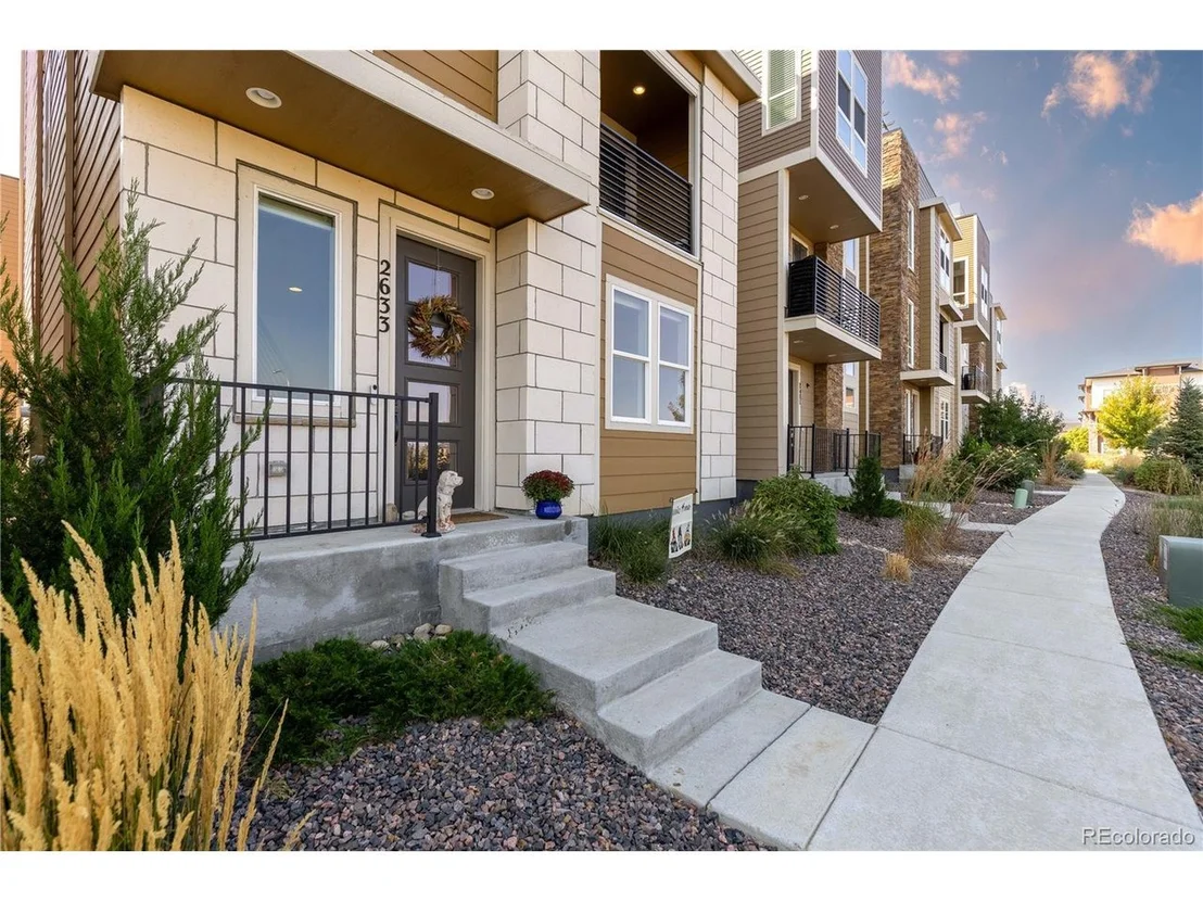 Photo of 2633 Channel Dr