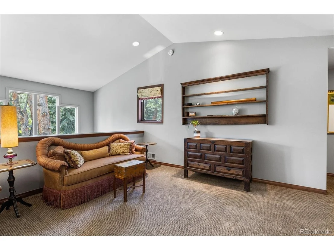 Photo of 2253 Augusta Dr