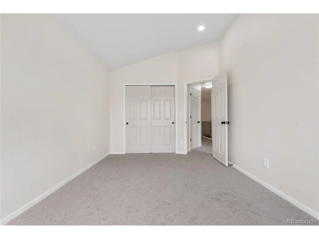 Photo of 3055 E 133rd Cir