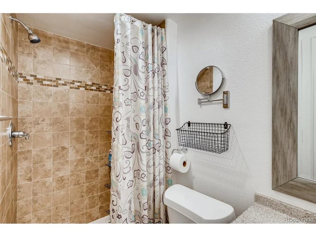Photo of 5175 Remington Ave