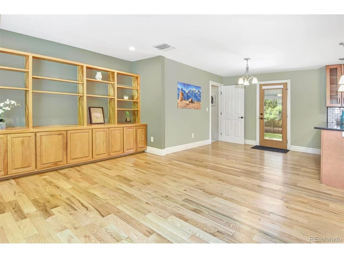 Photo of 7672 Concord Dr