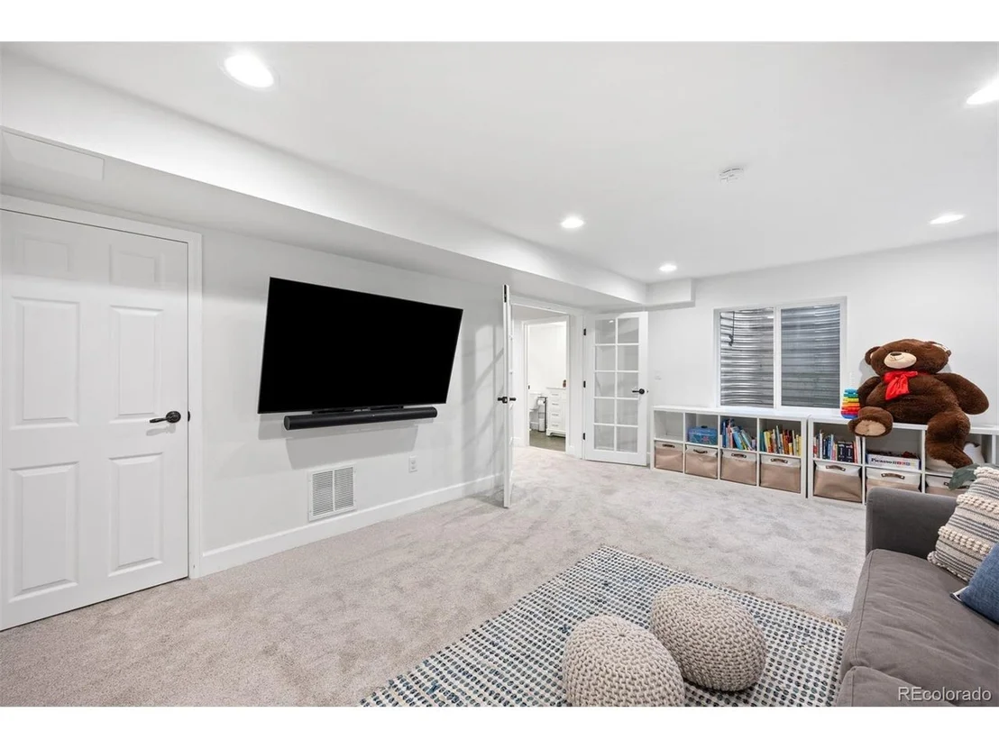 Photo of 2922 White Oak Trl
