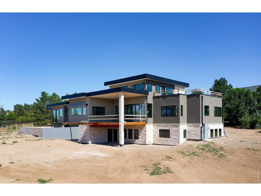 Photo of 7855 Spring Dr