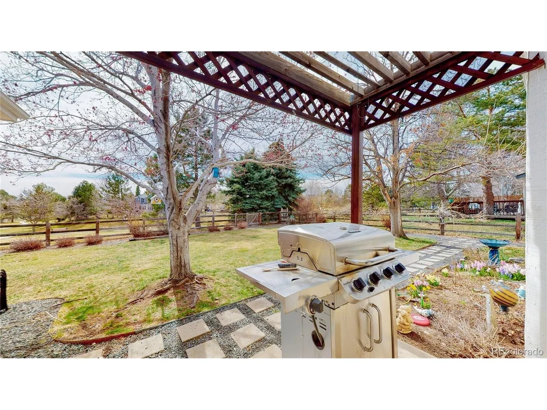 Photo of 10067 Hooker Way