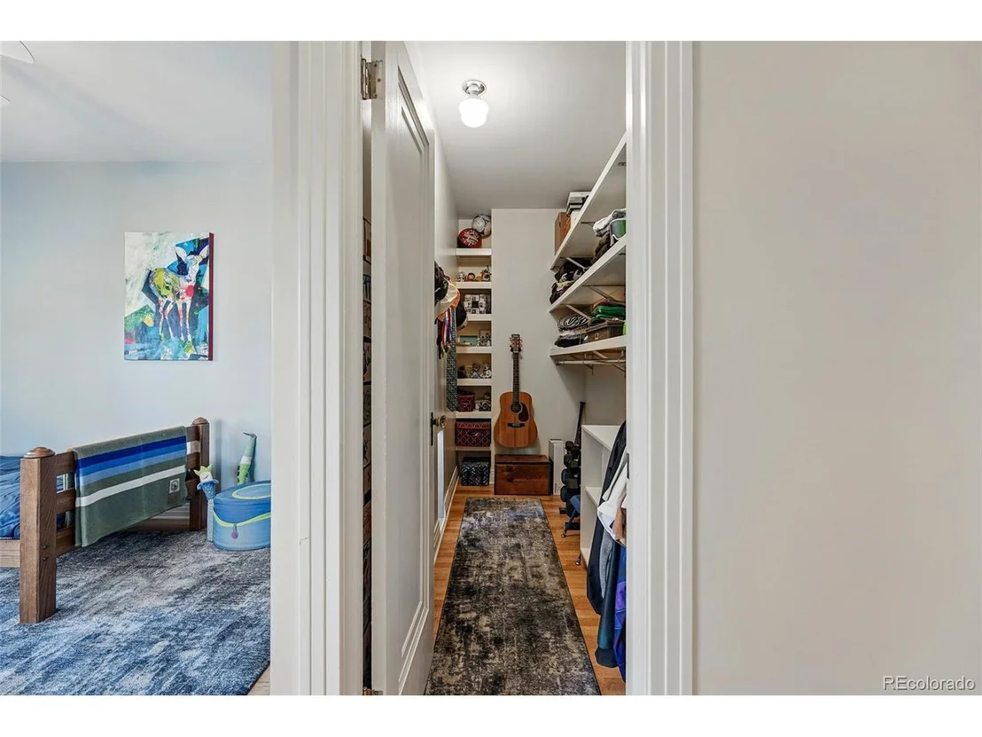 Photo of 1645 Locust St