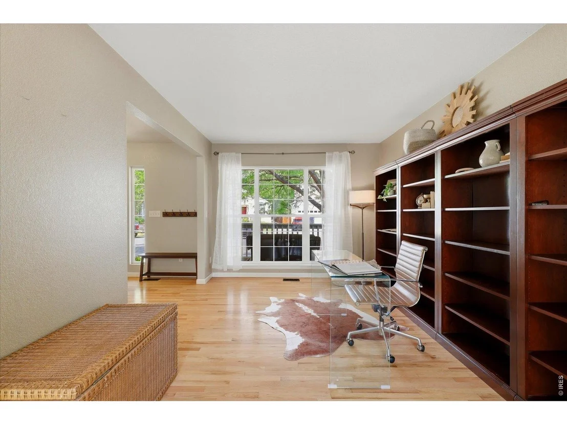 Photo of 3593 Larkspur Dr