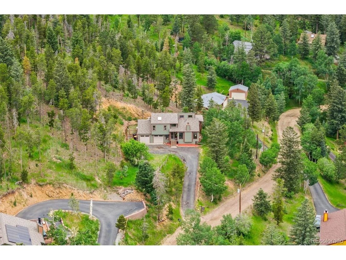 Photo of 659 Hyland Dr