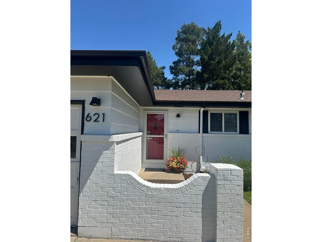 Photo of 621 39th Ave