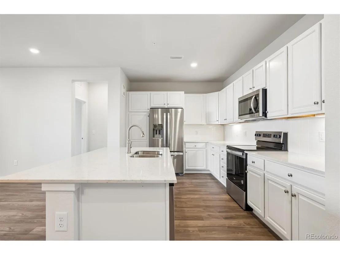 Photo of Unit 2204 at 485 Interlocken Blvd
