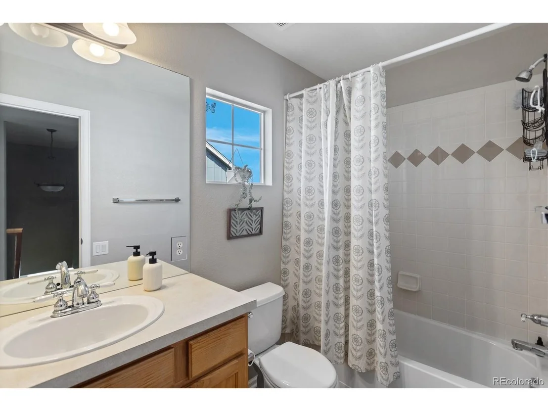 Photo of 4515 W 107th Cir