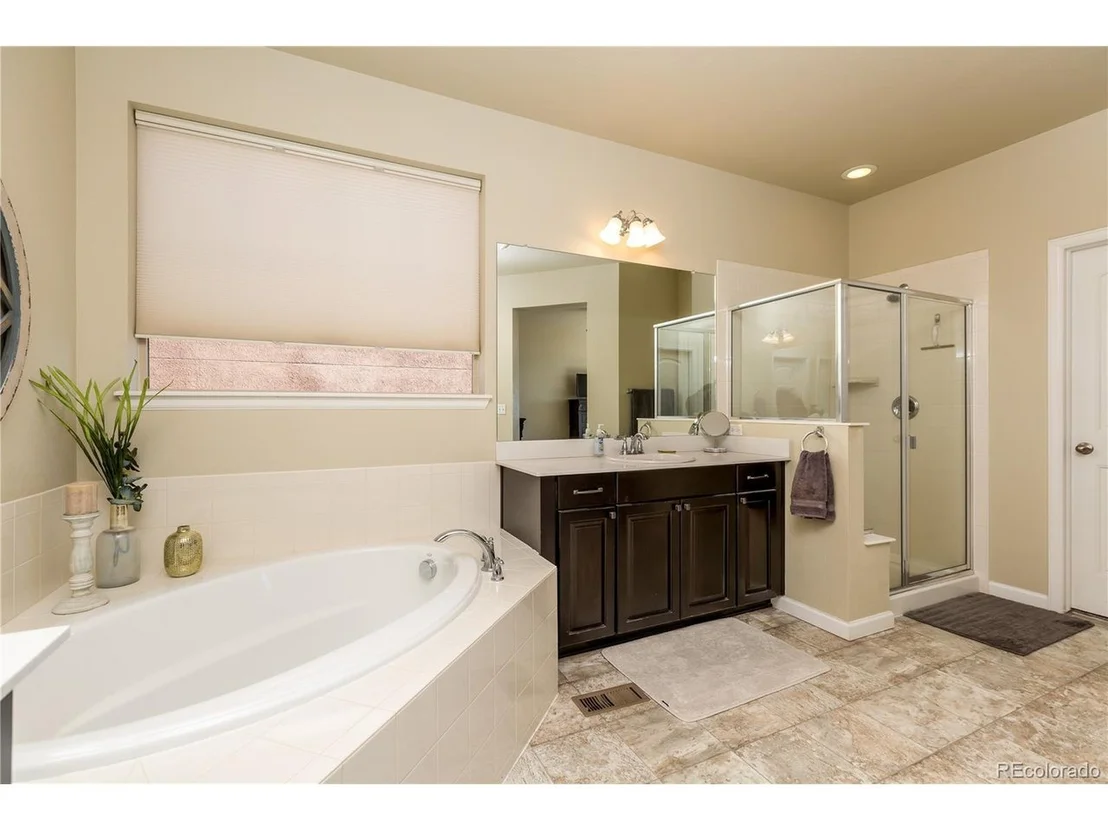 Photo of 8650 Zircon Way