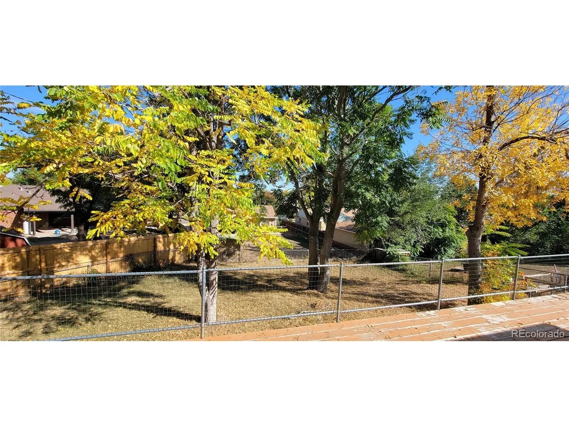 Photo of 5460 Independence St