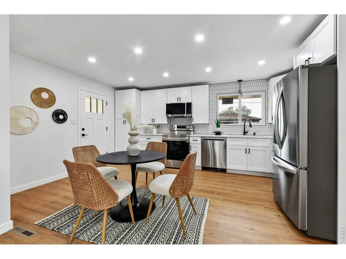 Photo of 367 Eastern Ave