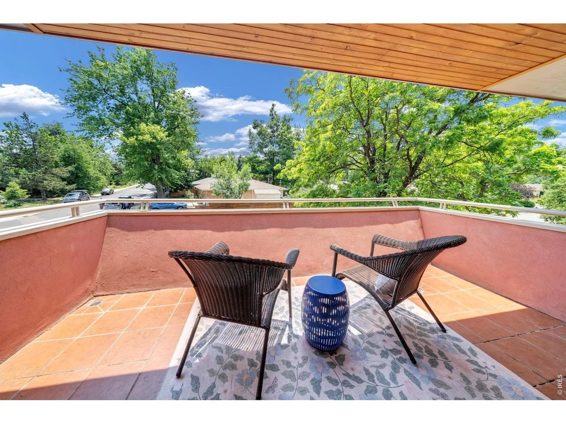 Photo of 3565 Martin Dr