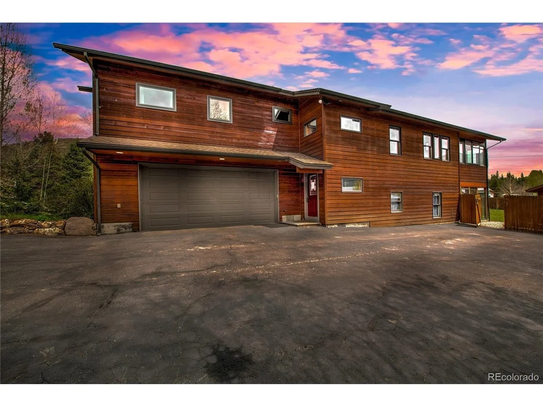 Photo of 196 Vail Cir