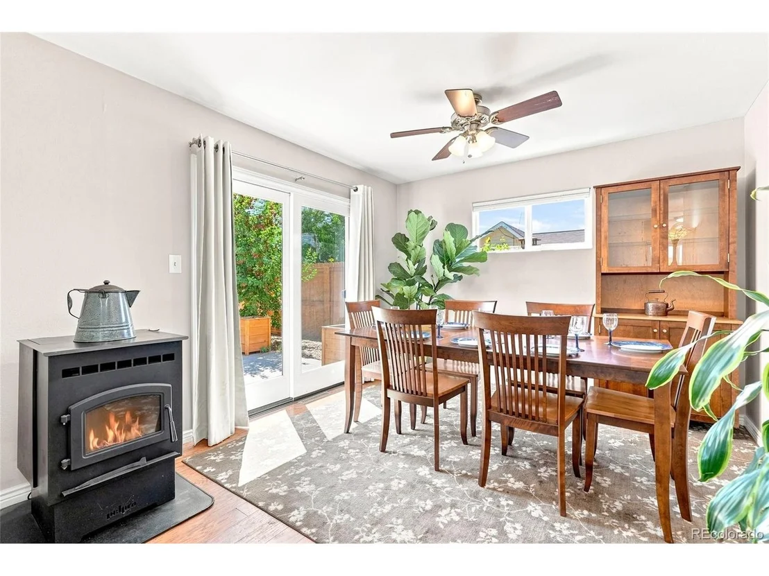 Photo of 317 3rd Ave