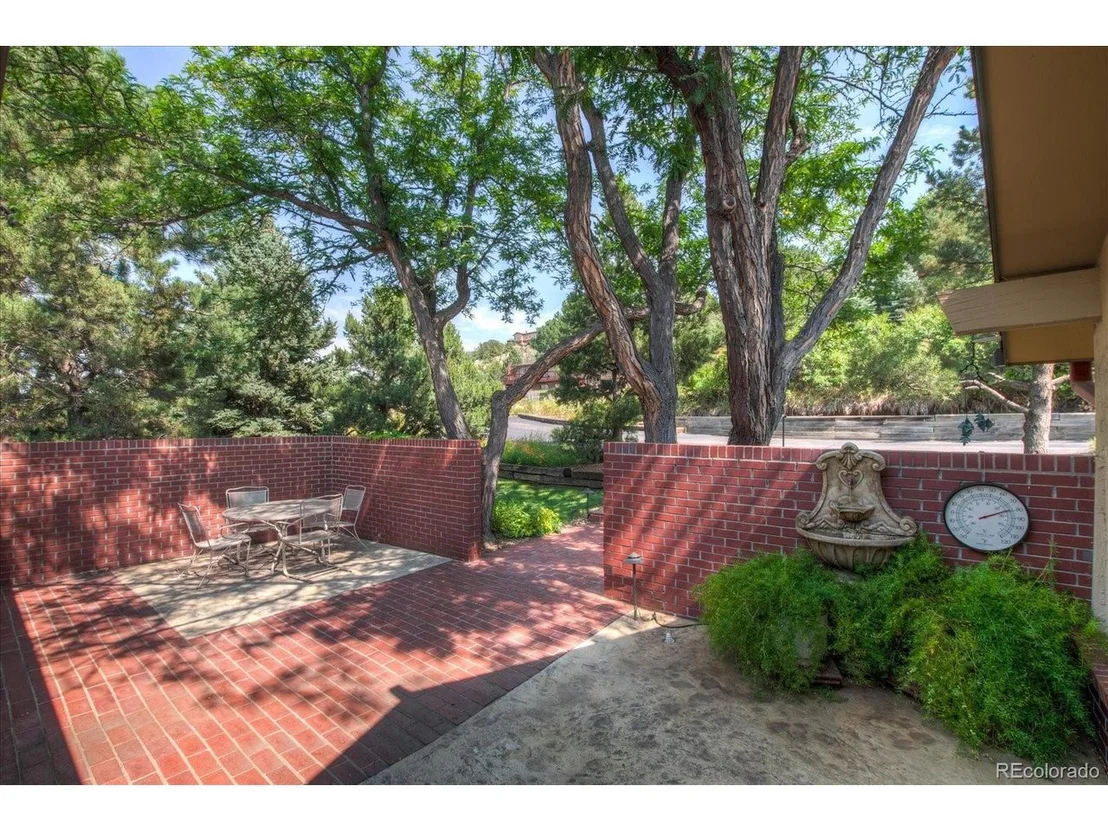 Photo of 6073 Willowbrook Dr