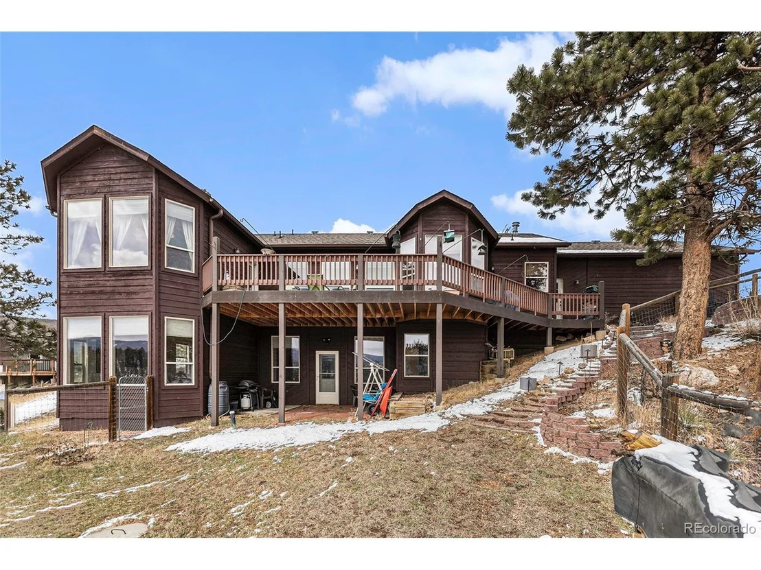 Photo of 299 Long Ridge Dr