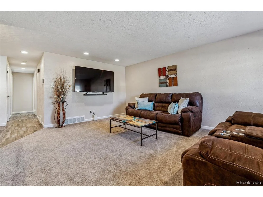 Photo of 13215 Peacock Dr