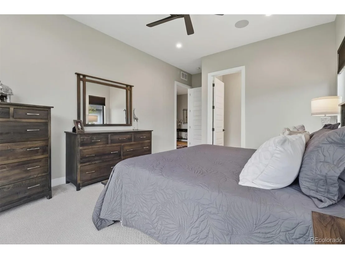 Photo of 1751 Barefoot Dr
