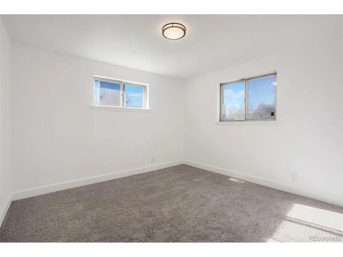 Photo of 7956 Joan Dr