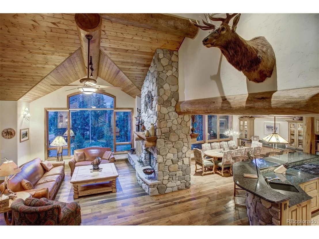 Photo of 140 Goldenrod Cir