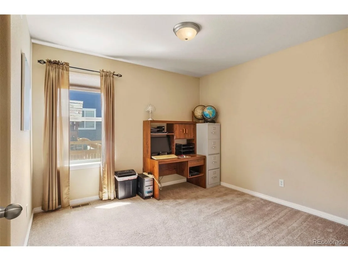 Photo of 152 Blue Stem St