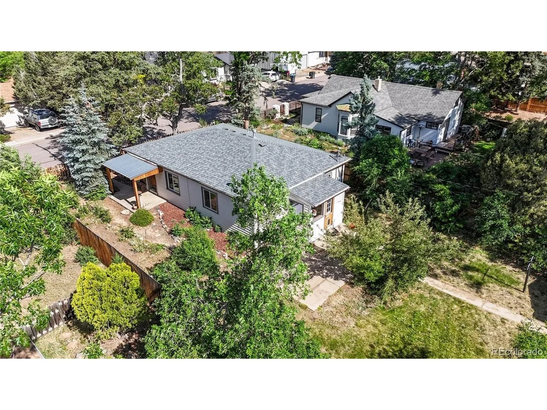 Photo of 609 Boyd St