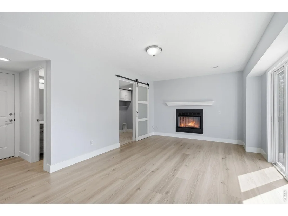 Photo of 4968 W 7th St