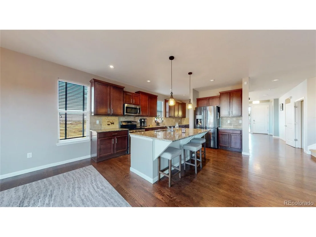 Photo of 9599 Juniper Way